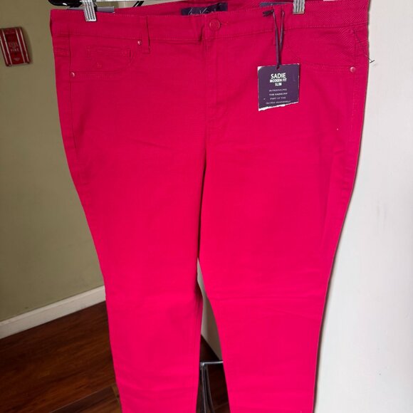 GLORIA VANDERBILT SADIE JEANS NWT SLIM SZ 18 A STRETCH MODERN SLIM - Picture 8 of 8